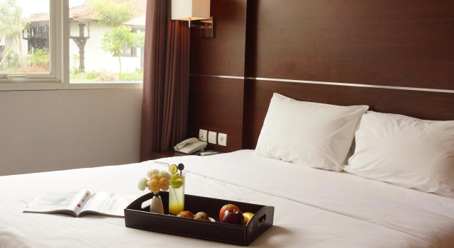 D'Season Premiere Hotel, 예약 호텔 Jepara 자바 중심부