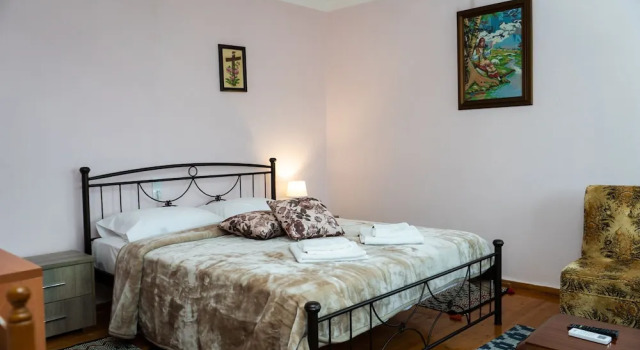 Fani's House Under Meteora