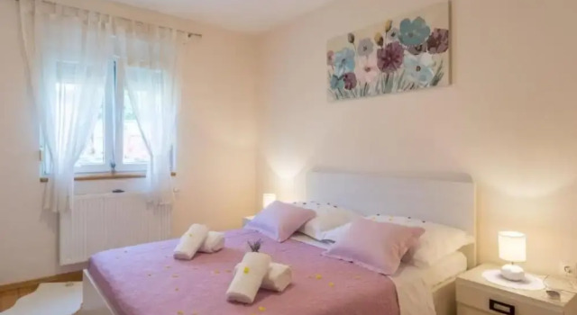 Holiday House Balen With Swimming Pool, Забронировать Дом для отпуска Бенковац Задарская жупания