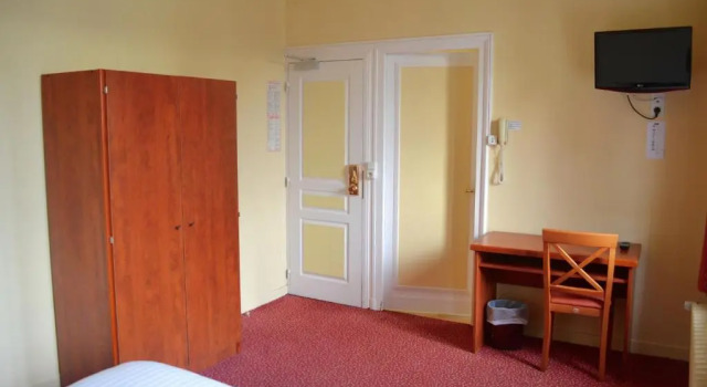 Трёхместный номер Standard Grand Hotel De La Gare