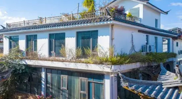 Zuo She · Promise Hanging Garden View Ancient City Beautiful Accommodation, Prenota Hotel Hotel a Lijiang con parcheggio, Parcheggio