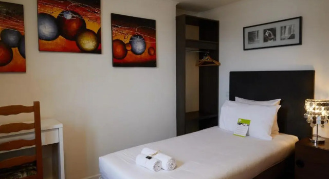 Номер Standard Hotel Le Divona "au coeur de Divonne"