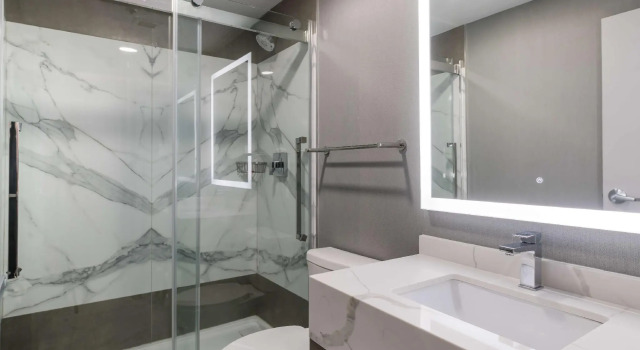 Двухместный номер Standard Crowne Plaza Saint John Harbour View by IHG