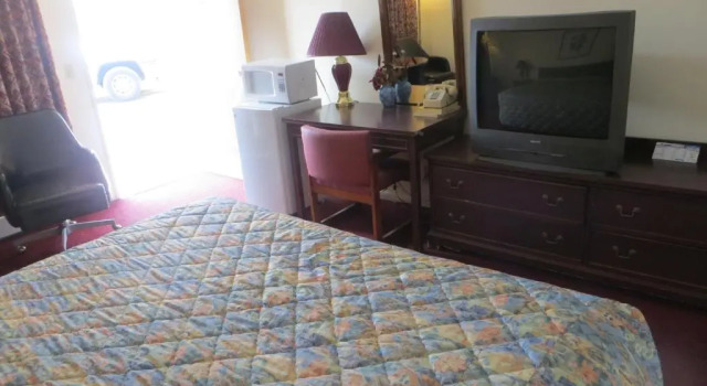 Номер Standard Travelers Lodge