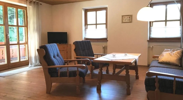 Haus am Dürrach, Varaa Huoneisto Hotellit Baijeri pysäköinnillä, Pysäköinti