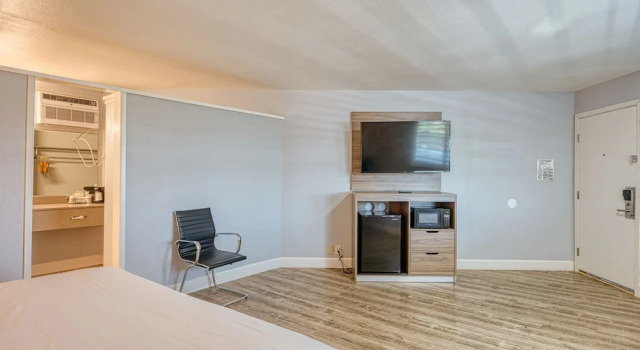 Люкс Vagabond Inn San Luis Obispo