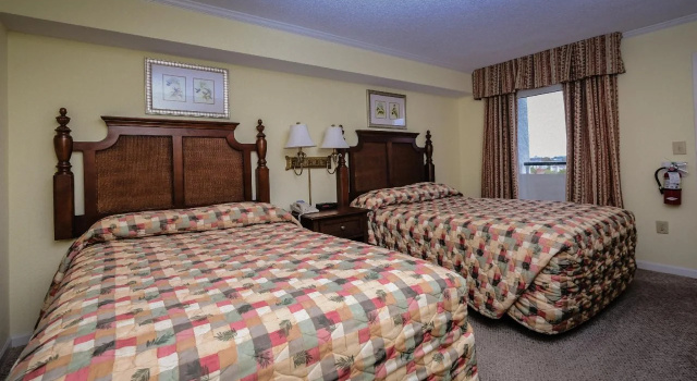 Litchfield Beach & Golf Resort, Забронировать Курортный отель Отели Litchfield Beach с бассейном, Бассейн