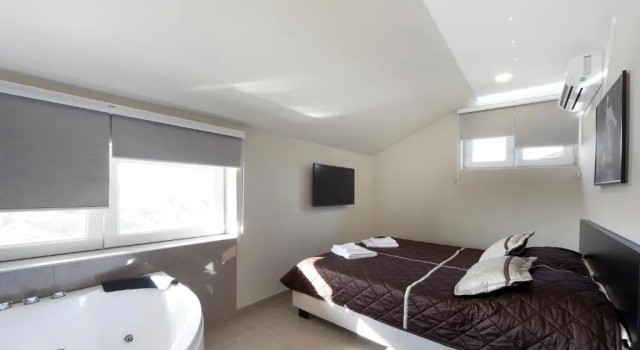 Номер Deluxe Agent Lux Apartments