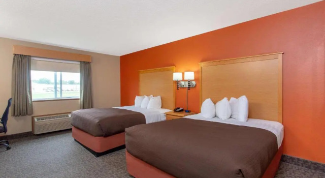 Номер Deluxe AmericInn by Wyndham Boscobel
