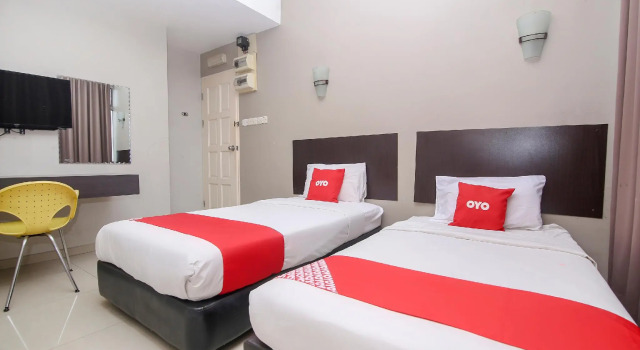 Двухместный номер Deluxe Hotel O Nice Stay Three Six Five Services