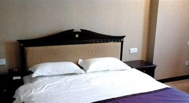 Golden Dragon Hotel - Langzhong, Book Hotel Langzhong Sichuan