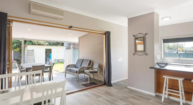 The Inlet Cottage, Забронировать Дом для отпуска Нарума Еврободалла, рядом с Пристань для яхт Нарума