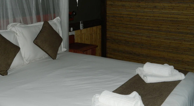 Шале Kwalape Safari Lodge