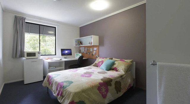 Sydney University Village, Забронировать Отель Кэмпердаун Сидней, рядом с Университет Сиднея