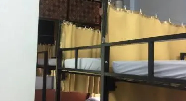 I-Hostel N Travel