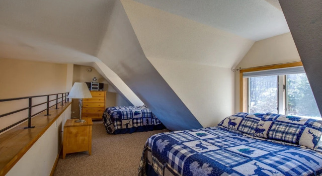 Northbrook Condo 3 Bedroom Condo, Buchen Sie Ferienwohnung Hotels in New England mit Parkplatz, Parkplätze