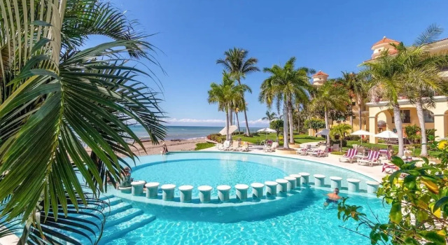 Condo Bay-Bgm By Trvl2Hm, Book Hotel Hotels in Jalisco with a Pool, Swimming Pool