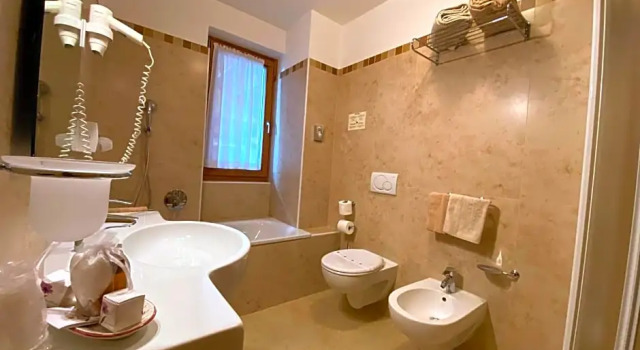 Трёхместный номер Classic Boutique Hotel Diana