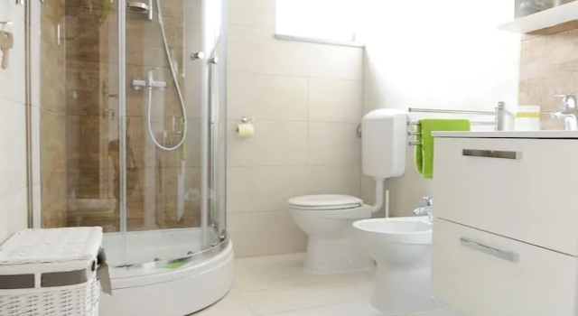 Апартаменты Comfort с 2 комнатами с балконом и с частичным видом на море Apartments Hills