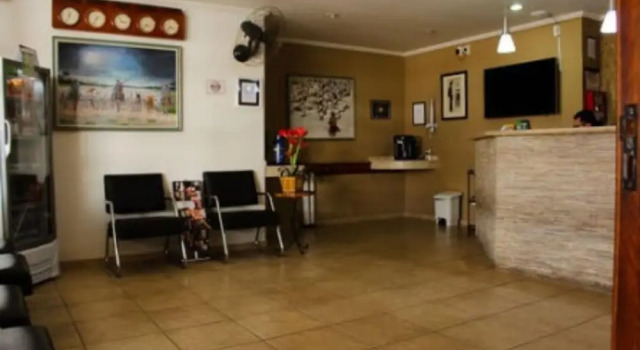 Hotel Garrafão - Rua Principal de Boituva, Забронировать Отель Бойтува штат Сан-Паулу
