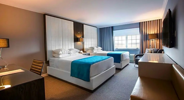 Четырёхместный номер Superior Westminster Hotel