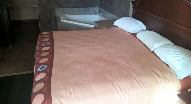 Super 8 Richland/Jackson Area, Buchen Sie Hotel Jackson 