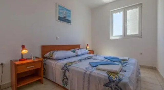 Apartment Julija 5