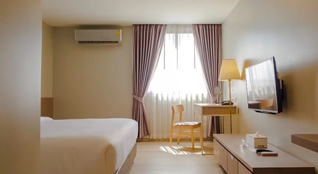 Номер Deluxe The Rise Suites Hotel, Chiang Mai - SHA Extra Plus
