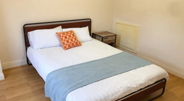 Lovely 3 beds house 6 guests King beds