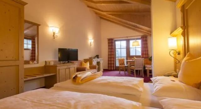 Семейный люкс с балконом Berghotel Johanneshof