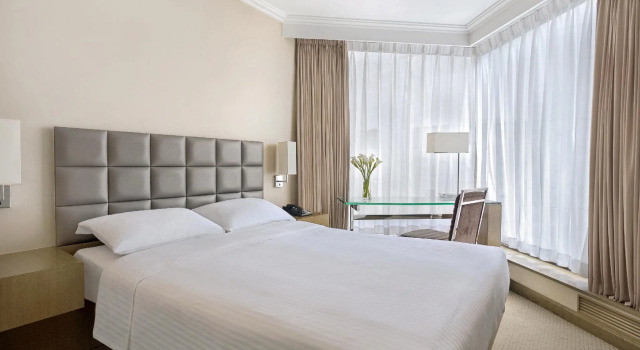 Номер Interconnecting с частичным видом на гавань The Kowloon Hotel