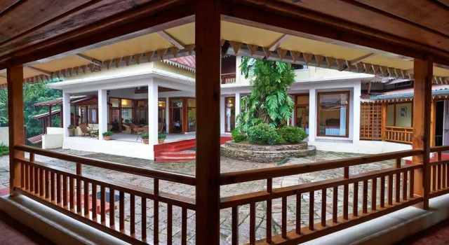 The Heritage Club - Tripura Castle, Rezervovat Hotel Dirang Arunachal Pradesh