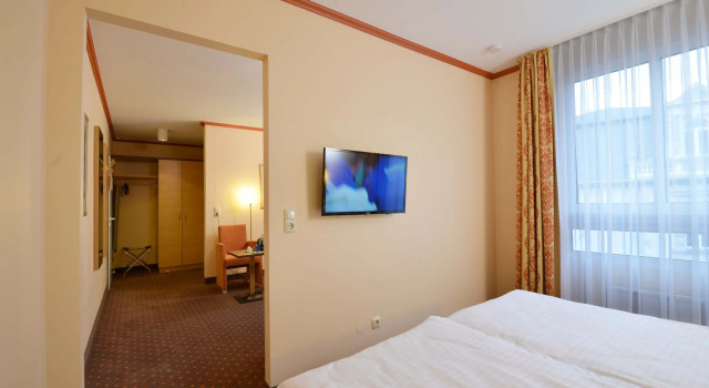 Четырёхместный номер Comfort Sure Hotel by Best Western Hilden-Düsseldorf