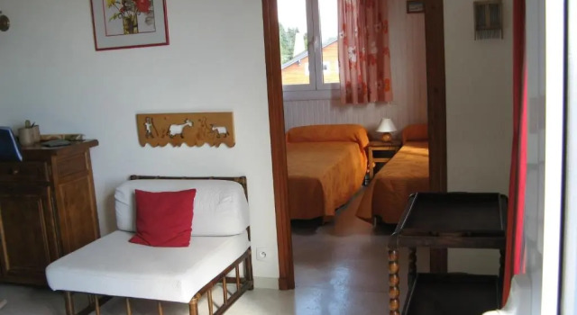 Chalet les lupins-T3, Забронировать Шале Виллы French Cerdagne, Вилла