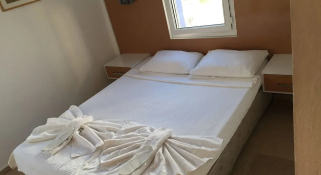 Kılavuz otel, Rezerwuj Hotel Hotele w Bodrum z basenem, w pobliżu Bodrum Castle, Basen