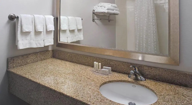 Люкс c 1 комнатой SpringHill Suites by Marriott Virginia Beach Oceanfront