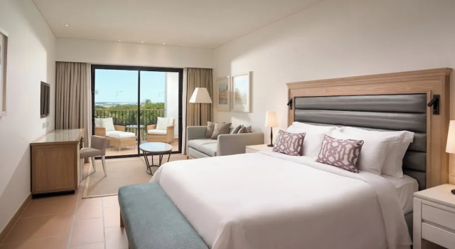 Двухместный полулюкс Pine Cliffs Hotel, a Luxury Collection Resort, Algarve