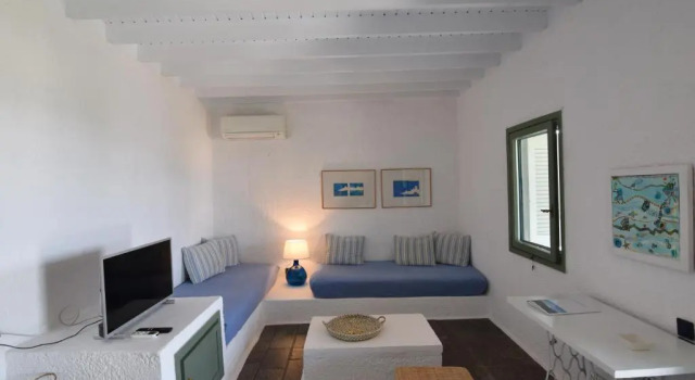 Апартаменты c 1 комнатой Niriides Beachfront Resort