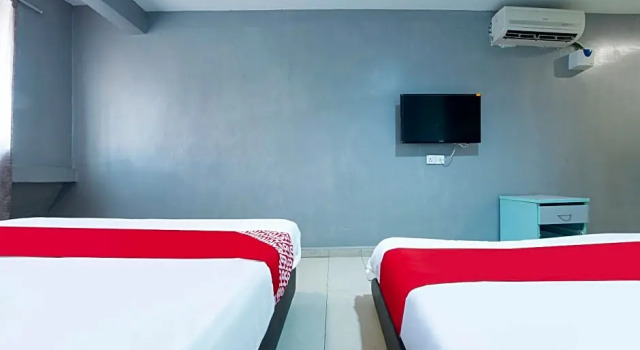 Номер Standard OYO 90254 D Anugerah Hotel