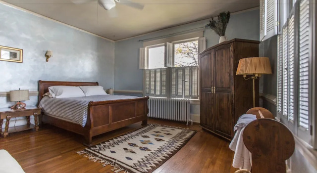 Двухместный номер Comfort Garden Oasis Near Downtown