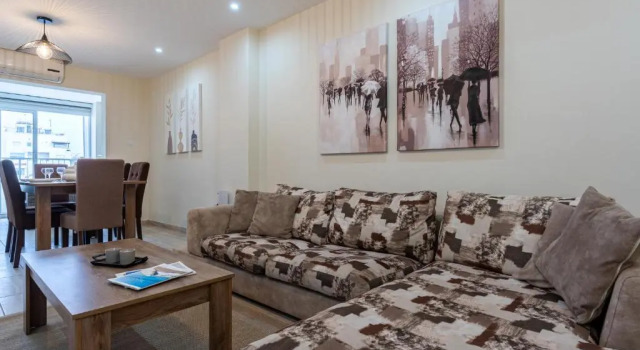 Celeste 3-Bedroom Apartment in Larnaca, Book Apartment Larnaka Larnaca Region