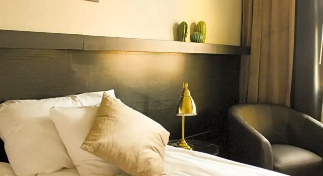 Номер Deluxe Kumla Hotel