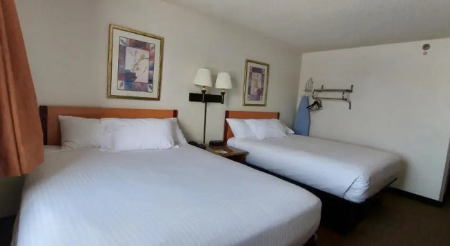 Четырёхместный номер Standard Days Inn by Wyndham Willmar