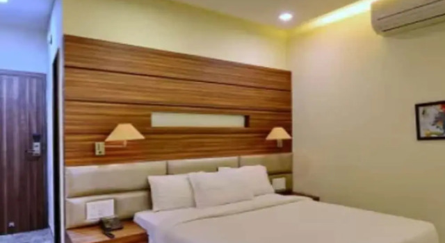 Номер Royal Hotel Mahendra
