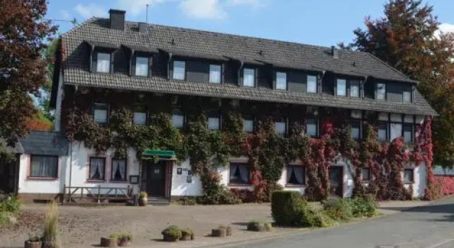 Niedereher Mühle, Varaa Hotelli Niederehe Vulkan Eifel