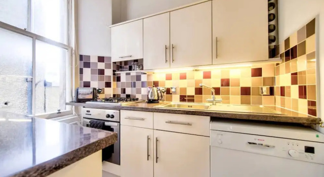 Апартаменты JOIVY 1-Bed Flat In Edinburgh Old Town