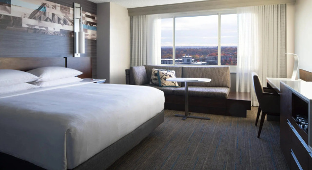 Двухместный номер Concierge Lounge Access Kansas City Marriott Country Club Plaza