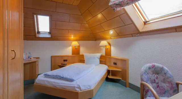 Одноместный номер Comfort Hotel & Restaurant Krone