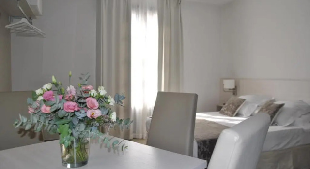 Апартаменты с балконом Suites La Posada De Pilar