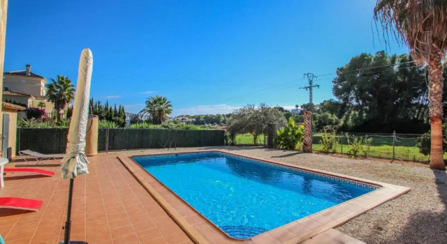 Вилла Desig - holiday home with private swimming pool in Moraira